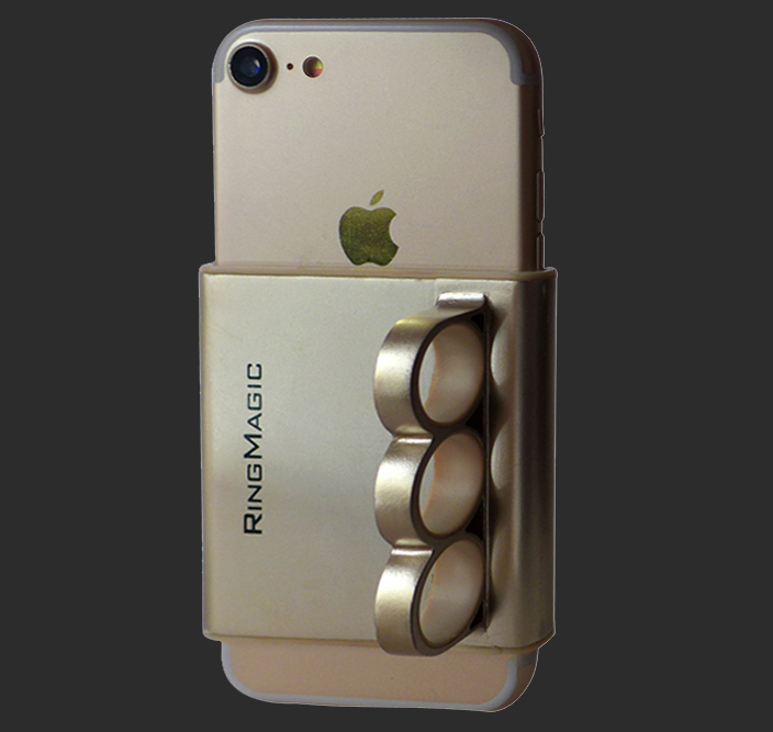 RingMagic单手操作手机壳套在iPhone 7上.jpg